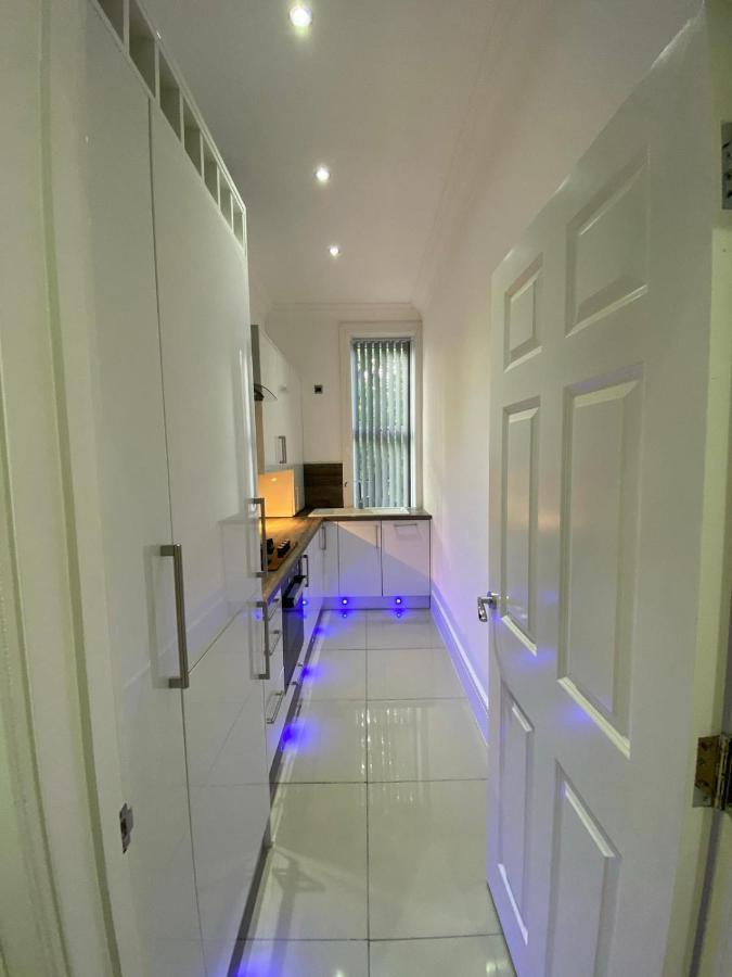 Designer Apartment Apt6 Wolverhampton Exteriör bild